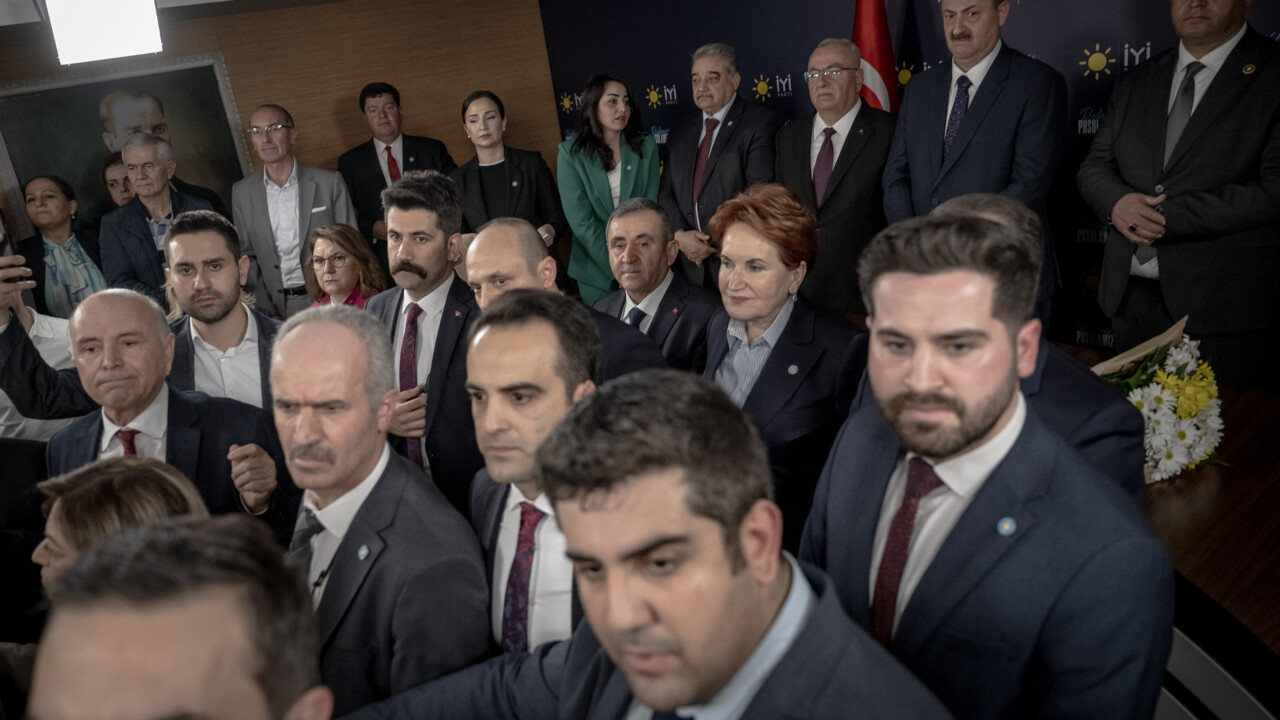 İyi Parti aday tanıtımında gerginlik: Protestolar sonrası Ankara İl Başkanı Yıldırım görevden alındı