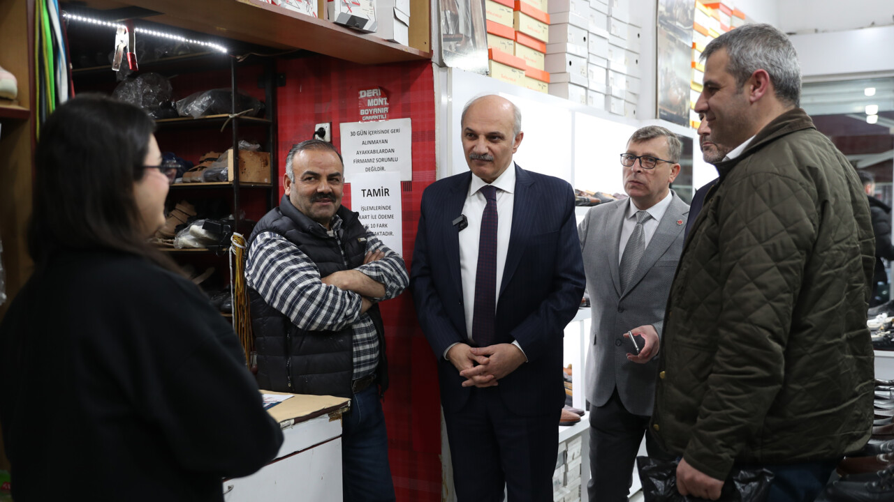 Saadet Partisi İBB Başkan adayı Aydın, Kağıthane'de seçmene vaatlerini anlattı