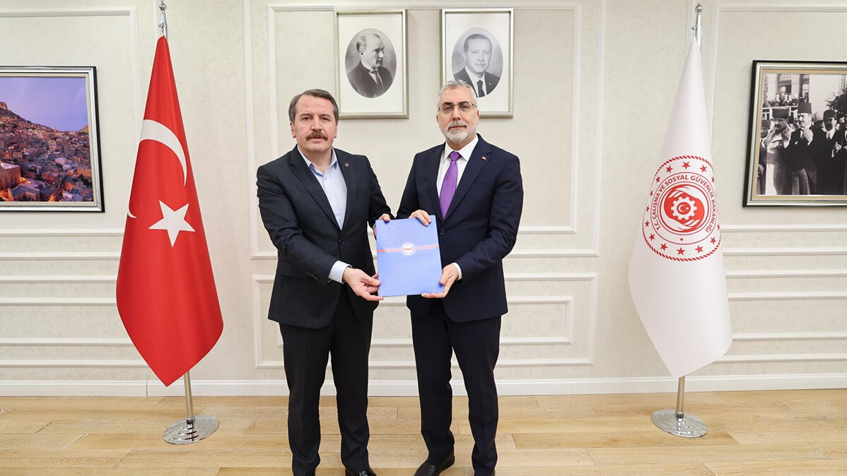 Memurlar Ankara'da Bakan Işıkhan'a taleplerini iletti: İvedi olarak hayata geçirilmeli