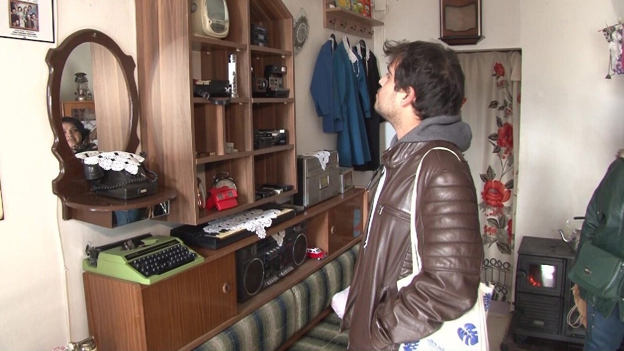 90’lara ücretsiz zaman yolculuğu! Üsküdar’da kurulan evde aklınıza gelen her şey var 90’lara ücretsiz zaman yolculuğu! Üsküdar’da kurulan evde aklınıza gelen her şey var