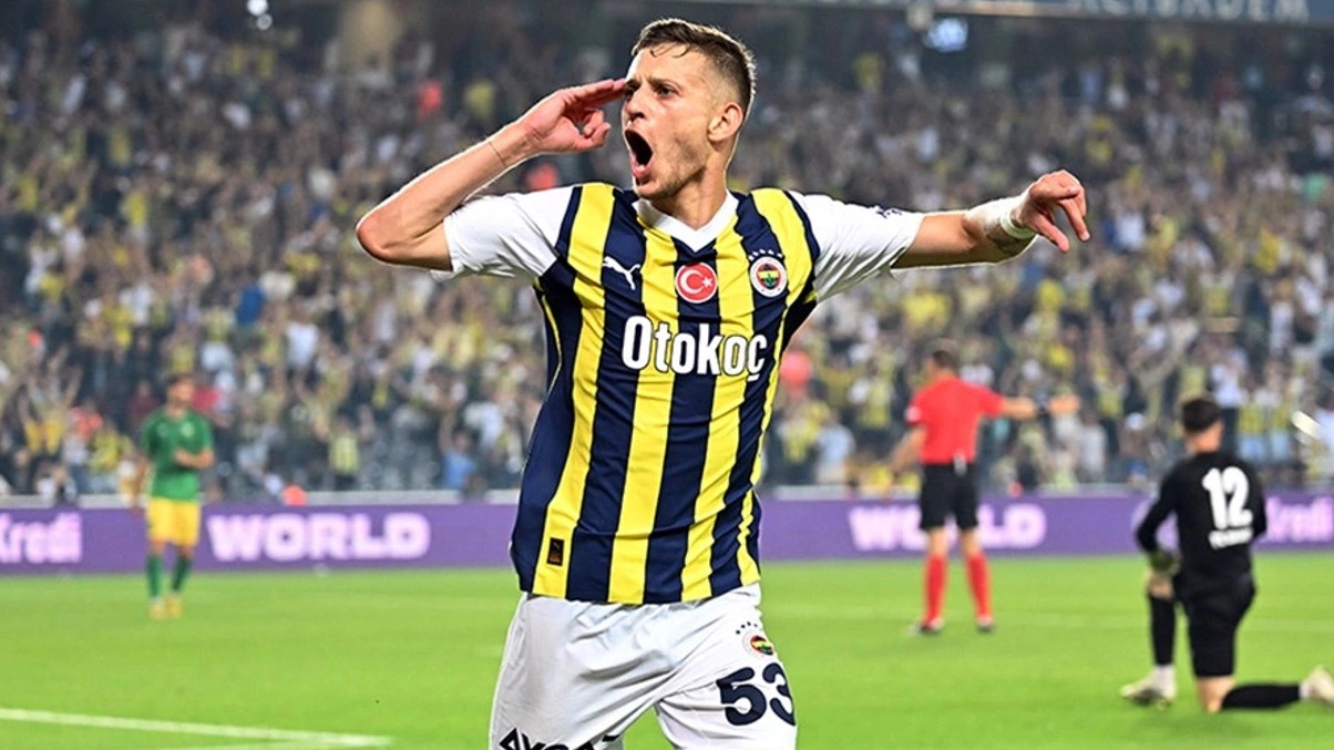 Bir kent tiyatrosu... Fenerbahçe'nin ilk transferi ligde yok, Avrupa'da var Bir kent tiyatrosu... Fenerbahçe'nin ilk transferi ligde yok, Avrupa'da var
