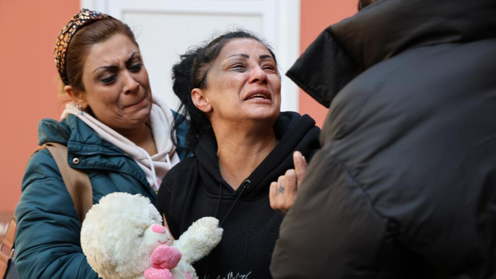 Adana'da 4 gündür aranan genç kız toprağa gömülü bulundu! Adana'da 4 gündür aranan genç kız toprağa gömülü bulundu!