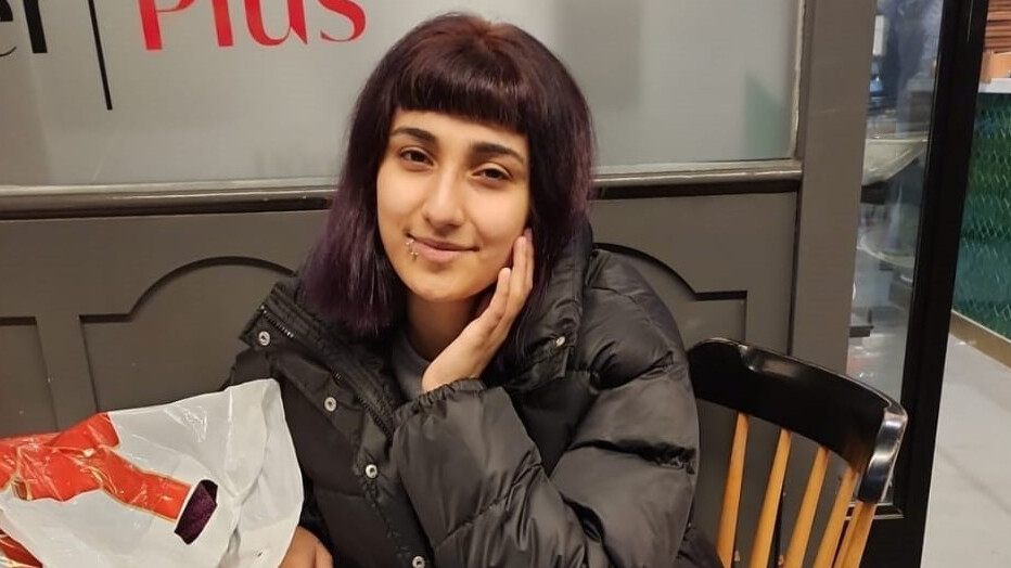 Adana'da 4 gündür aranan genç kız toprağa gömülü bulundu! Adana'da 4 gündür aranan genç kız toprağa gömülü bulundu!