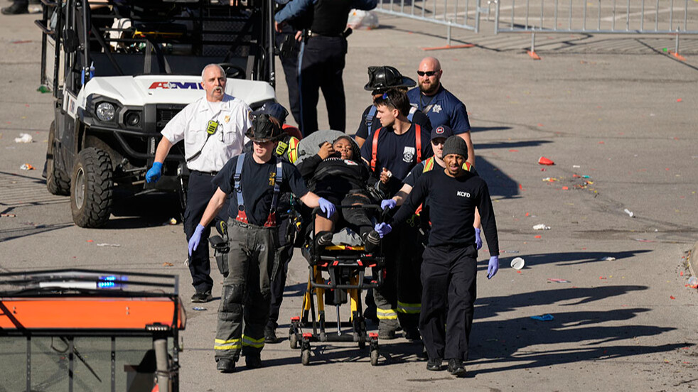 ABD'de dehşet! Super Bowl geçit törenindeki silahlı saldırıda yaralananların sayısı 21'e yükseldi