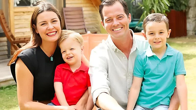 Survivor eski sunucusu Alp Kırşan İstanbul'u terk etmişti! Ailesiyle artık bu evde yaşıyor