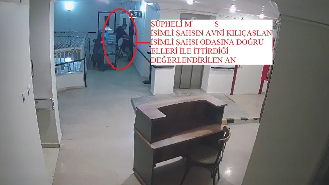 Bakım merkezinde yaşlı adamı komalık ettiler
