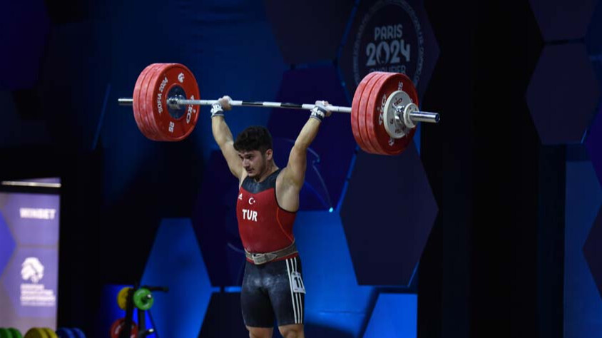 Türkiye, Avrupa'ya halterde de adını yazdırdı