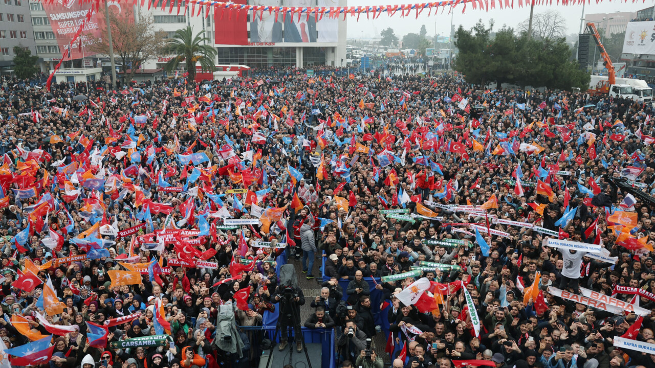 Cumhurbaşkanı Erdoğan, CHP'ye yüklendi: Dün yoldaşlık ettiklerini, bugün sırtından hançerliyorlar