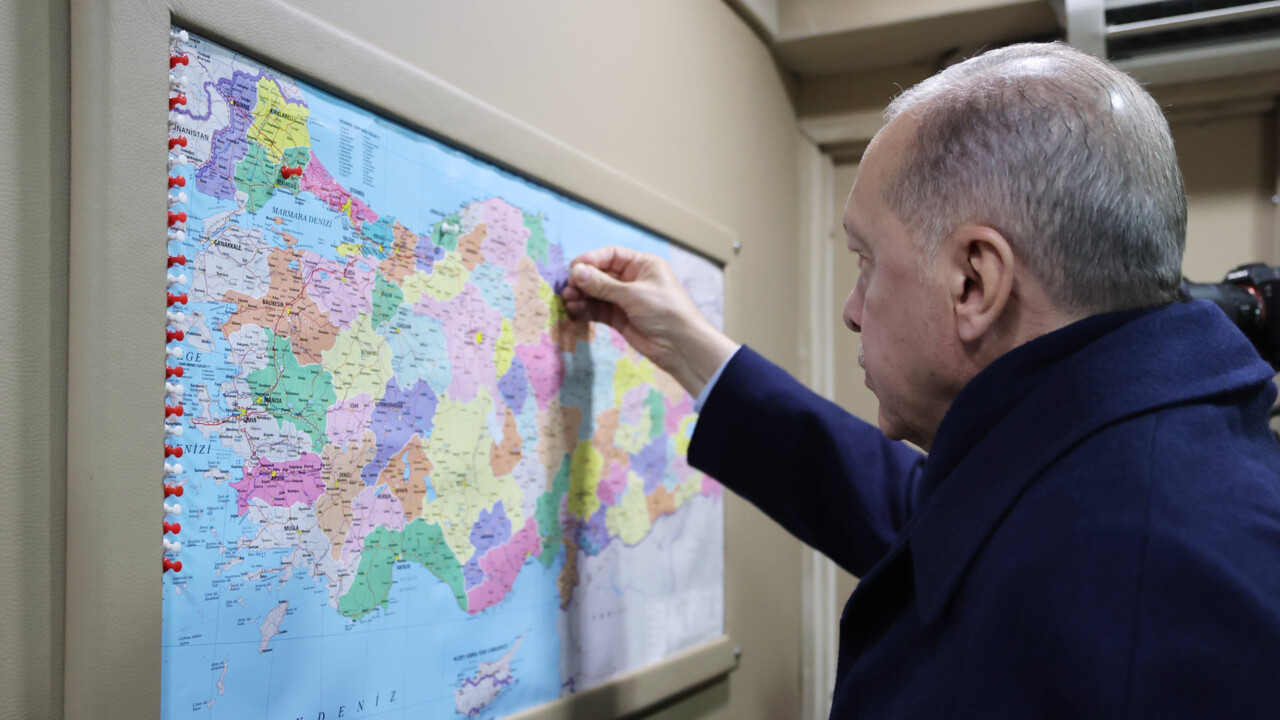 Cumhurbaşkanı Erdoğan, CHP'ye yüklendi: Dün yoldaşlık ettiklerini, bugün sırtından hançerliyorlar