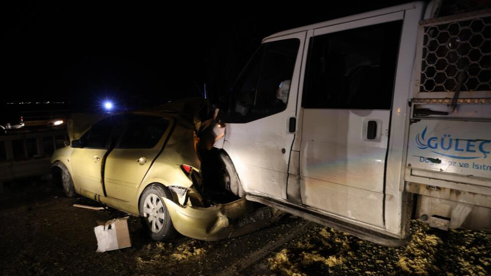 Limon posası yola döküldü, ortalık savaş alanına döndü: Ölü ve yaralılar var