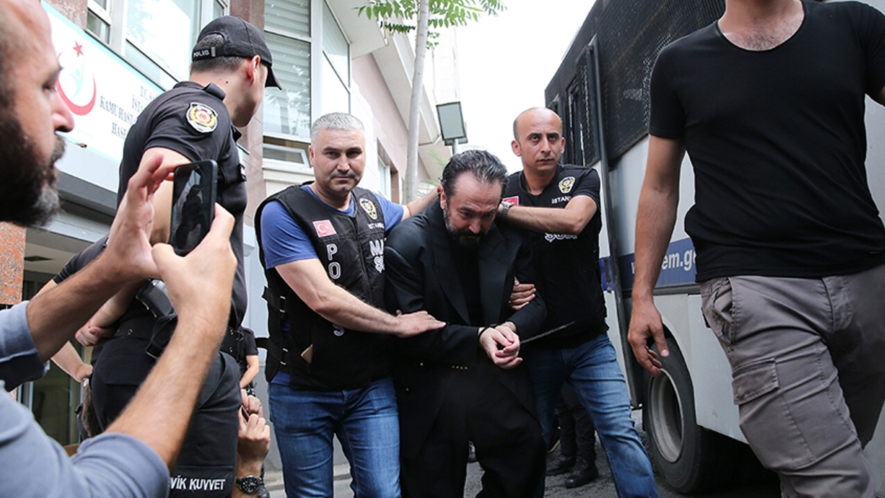 Soruşturma tamamlandı! Adnan Oktar'a 43,5 yıla kadar hapis talebi Soruşturma tamamlandı! Adnan Oktar'a 43,5 yıla kadar hapis talebi