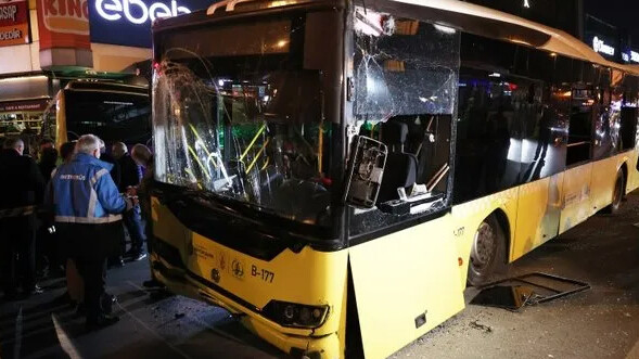 Bahçelievler'de durağa dalıp 2 kişiyi öldürmüştü! İETT şoförü hakim karşısına çıktı