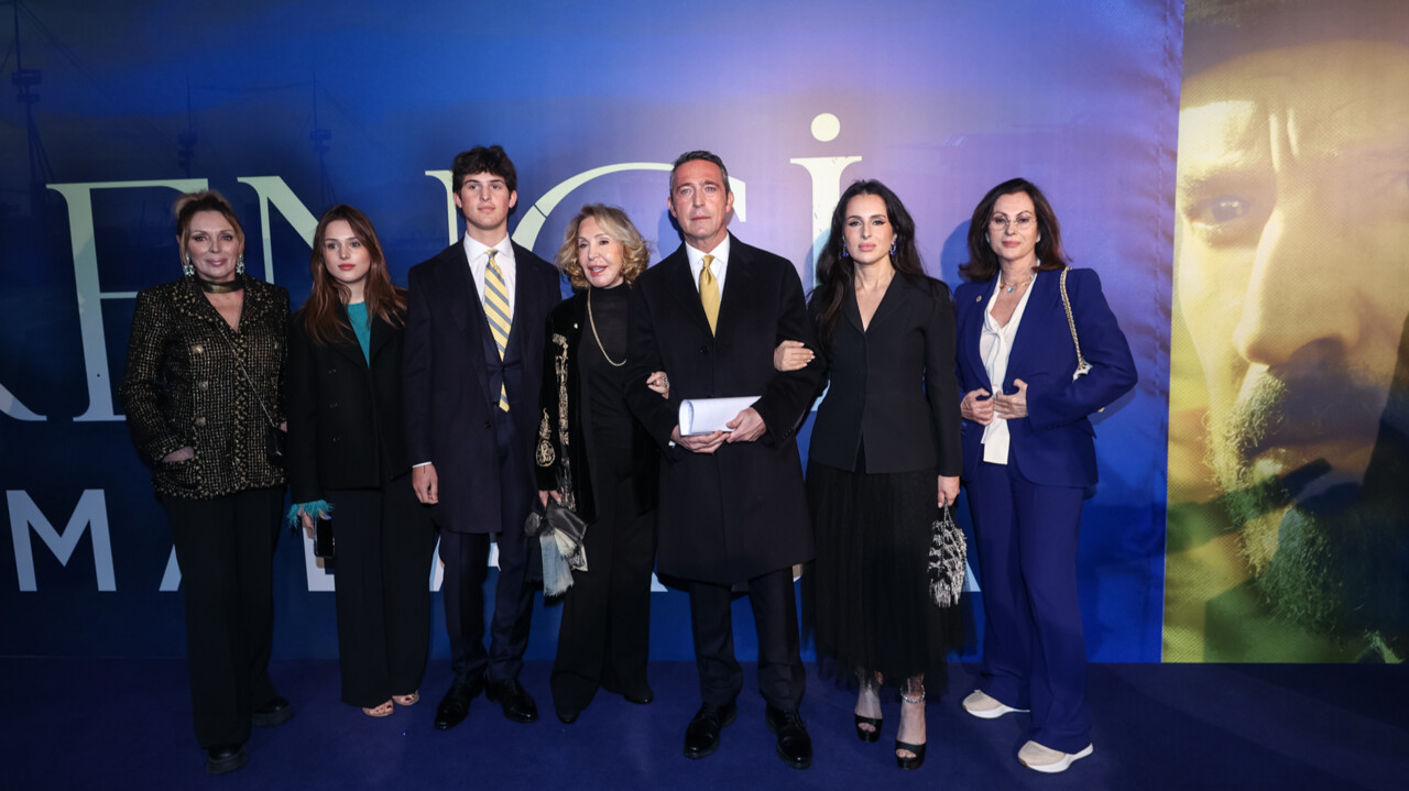 Fenerbahçe beyazperdede! "Zaferin Rengi" filminin galası yapıldı Fenerbahçe beyazperdede! "Zaferin Rengi" filminin galası yapıldı