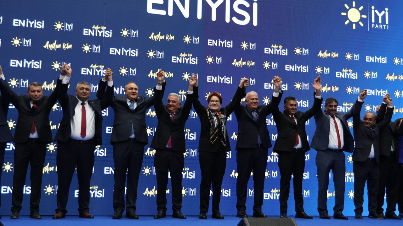 İyi Parti Genel Başkanı Akşener: İspatlarsanız politikayı bırakırım İyi Parti Genel Başkanı Akşener: İspatlarsanız politikayı bırakırım
