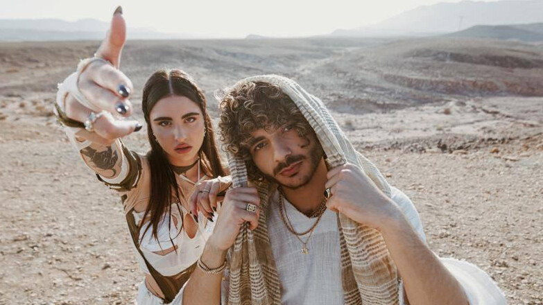 İsrailli rapçiler Filistin’e destek veren Dua Lipa ve Bella Hadid için ölüm çağrısı yaptı İsrailli rapçiler Filistin’e destek veren Dua Lipa ve Bella Hadid için ölüm çağrısı yaptı