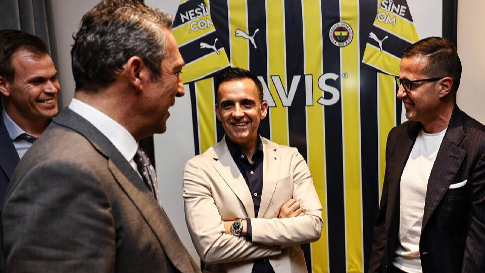 Ali Koç'a 'İsmail Kartal'ı kovmazsanız Fenerbahçe şampiyon olamaz' raporu vermişti! Sezon sonunda Portekiz devine gidiyor