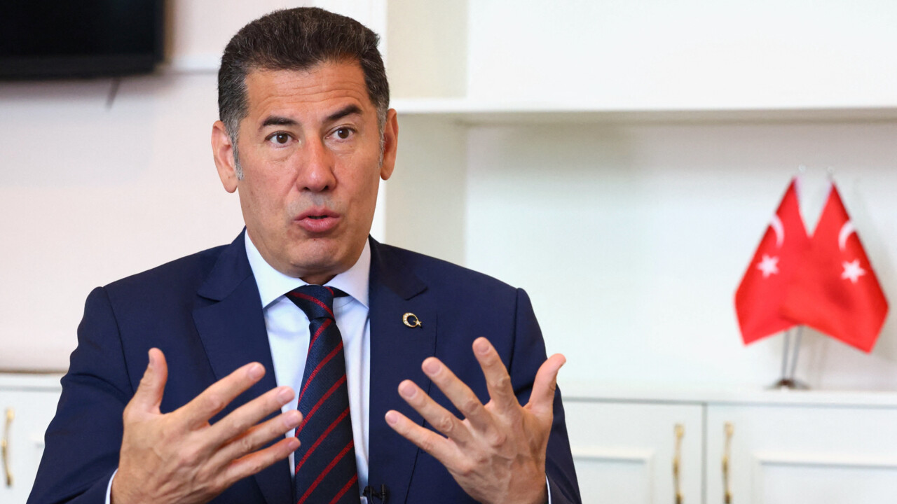 Sinan Oğan ve Zafer Partililer birbirine girdi! Sözleri ağır mı ağır Sinan Oğan ve Zafer Partililer birbirine girdi! Sözleri ağır mı ağır