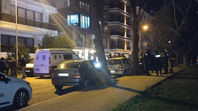 Pendik'te polise ateş açıldı! Saldırı anı kamerada Pendik'te polise ateş açıldı! Saldırı anı kamerada