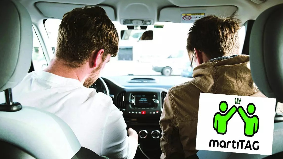 Yolda kavga var! Hem taksi̇ci̇, hem yolcu, hem Tag sürücüsü mağdur oluyor