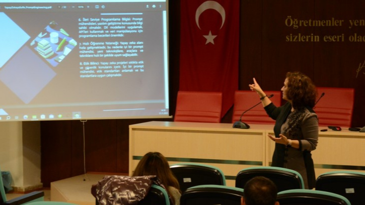 Metinleri gerçekçi videolara dönüştürebiliyor! Yapay zeka Sora için uzman isimden 'sahte içerik' uyarısı