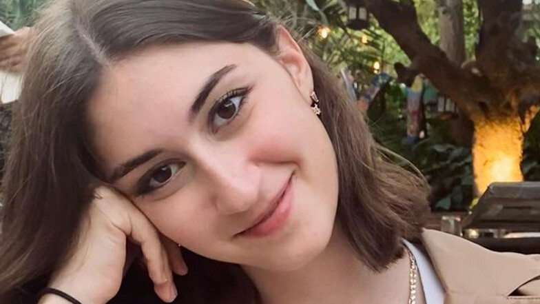 Tamer Karadağlı’nın kızı Zeyno kocaman oldu! Şimdi 17 yaşında