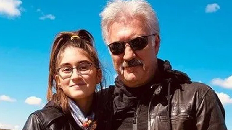 Tamer Karadağlı’nın kızı Zeyno kocaman oldu! Şimdi 17 yaşında