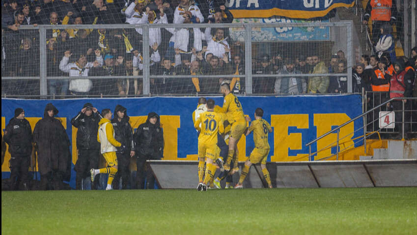 'İstenmeyen adam Mert Hakan Yandaş, 6 ay peşinden koştuğun Krunic'ten daha faydalı oldu' 'İstenmeyen adam Mert Hakan Yandaş, 6 ay peşinden koştuğun Krunic'ten daha faydalı oldu'
