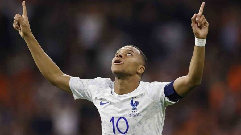 Mbappe Real Madrid'e gitti mi? İstatistikleri ve bonservis bedeli Mbappe Real Madrid'e gitti mi? İstatistikleri ve bonservis bedeli