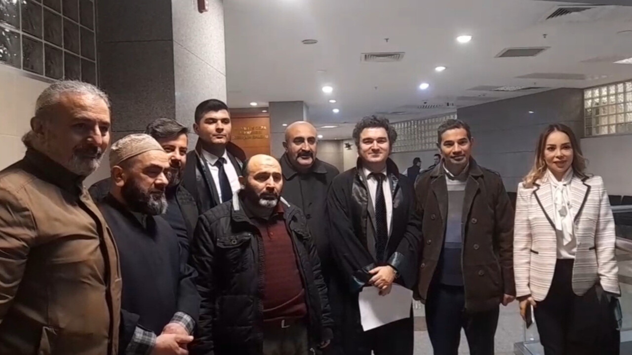 Kelime-i Tevhid bayrağı taşıyan kişiye saldıran şahsın 4 yıla kadar hapsi istendi