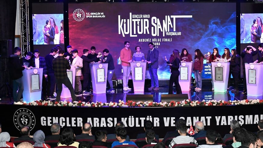 Zamana karşı yarıştılar! Bakanlığın "Gençler Arası Kültür Sanat Yarışmaları" başladı Zamana karşı yarıştılar! Bakanlığın "Gençler Arası Kültür Sanat Yarışmaları" başladı