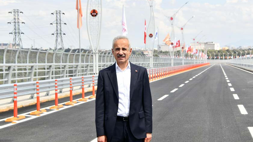 Yerleşim yerleri değişti, iki yaka birleşti: Yol 25 dakika kısaldı Yerleşim yerleri değişti, iki yaka birleşti: Yol 25 dakika kısaldı