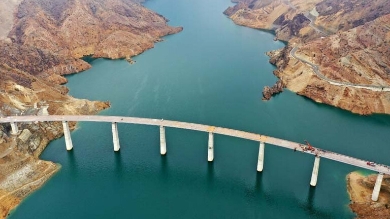 Yerleşim yerleri değişti, iki yaka birleşti: Yol 25 dakika kısaldı Yerleşim yerleri değişti, iki yaka birleşti: Yol 25 dakika kısaldı