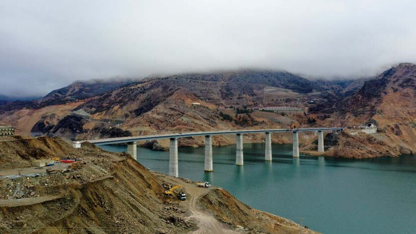 Yerleşim yerleri değişti, iki yaka birleşti: Yol 25 dakika kısaldı Yerleşim yerleri değişti, iki yaka birleşti: Yol 25 dakika kısaldı