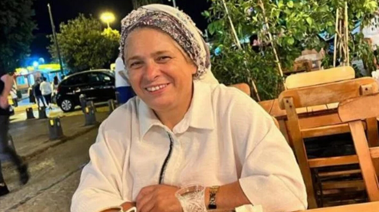 'Eşim beni öldürecek' ihbarı yaptı, sırra kadem bastı! Leyla bir haftadır her yerde aranıyor 'Eşim beni öldürecek' ihbarı yaptı, sırra kadem bastı! Leyla bir haftadır her yerde aranıyor