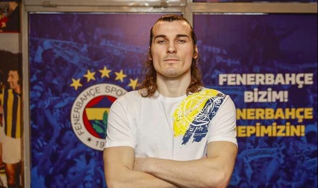 Çağlar Söyüncü: 28 yaşındayım ilk defa Süper Lig'de oynuyorum, iş artık benden çıktı Çağlar Söyüncü: 28 yaşındayım ilk defa Süper Lig'de oynuyorum, iş artık benden çıktı - 1. Resim