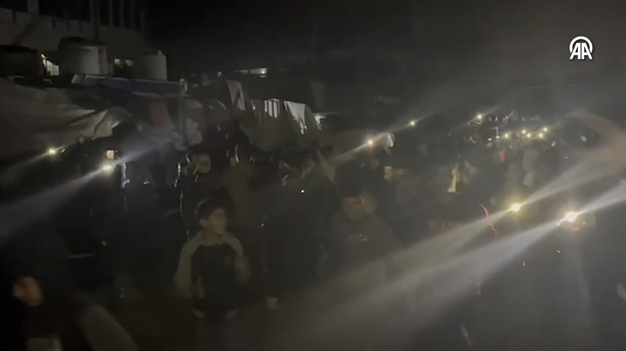Gazze'de son durum... İsraillilerden kendi bakanlarına sert tepki: Sen küçük ve iğrenç birisin Gazze'de son durum... İsraillilerden kendi bakanlarına sert tepki: Sen küçük ve iğrenç birisin