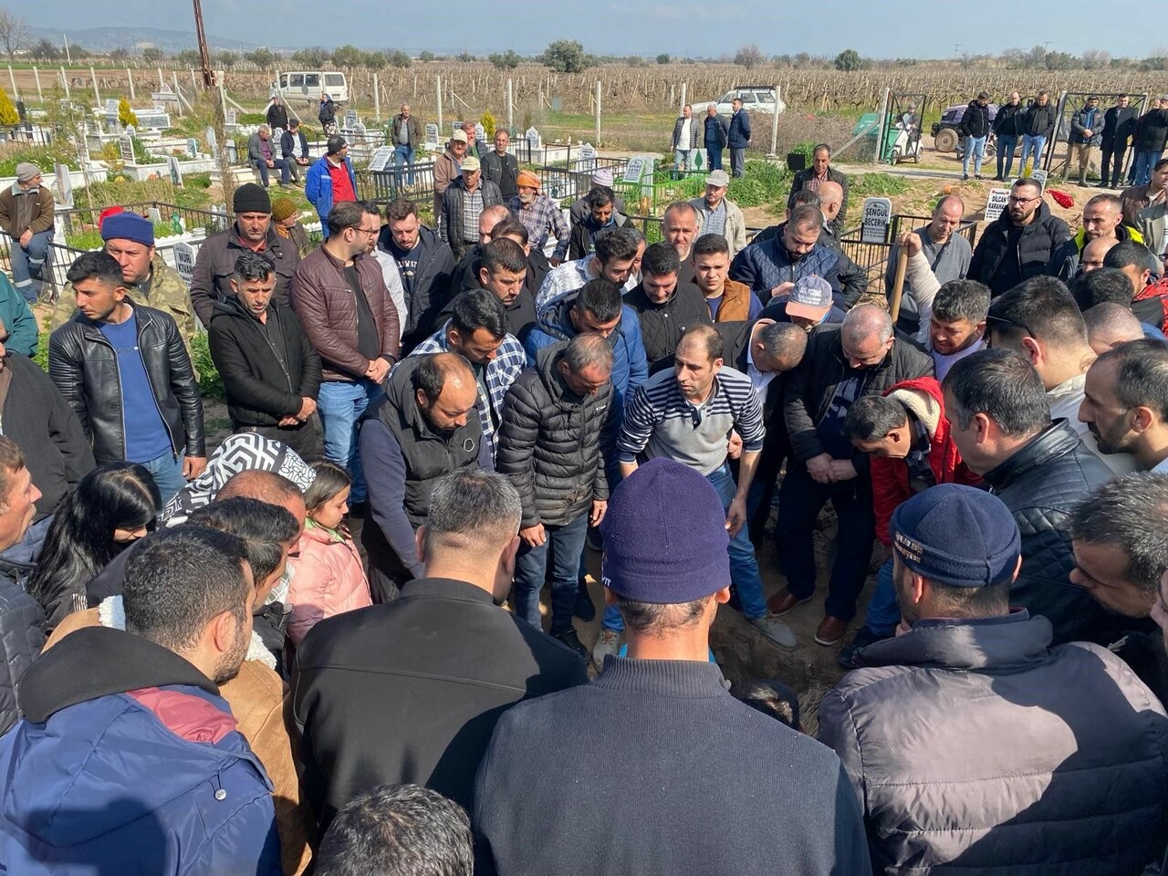 Hayatını kaybeden gemicinin acılı babası: Gitme diye ısrar ettim - 4. Resim