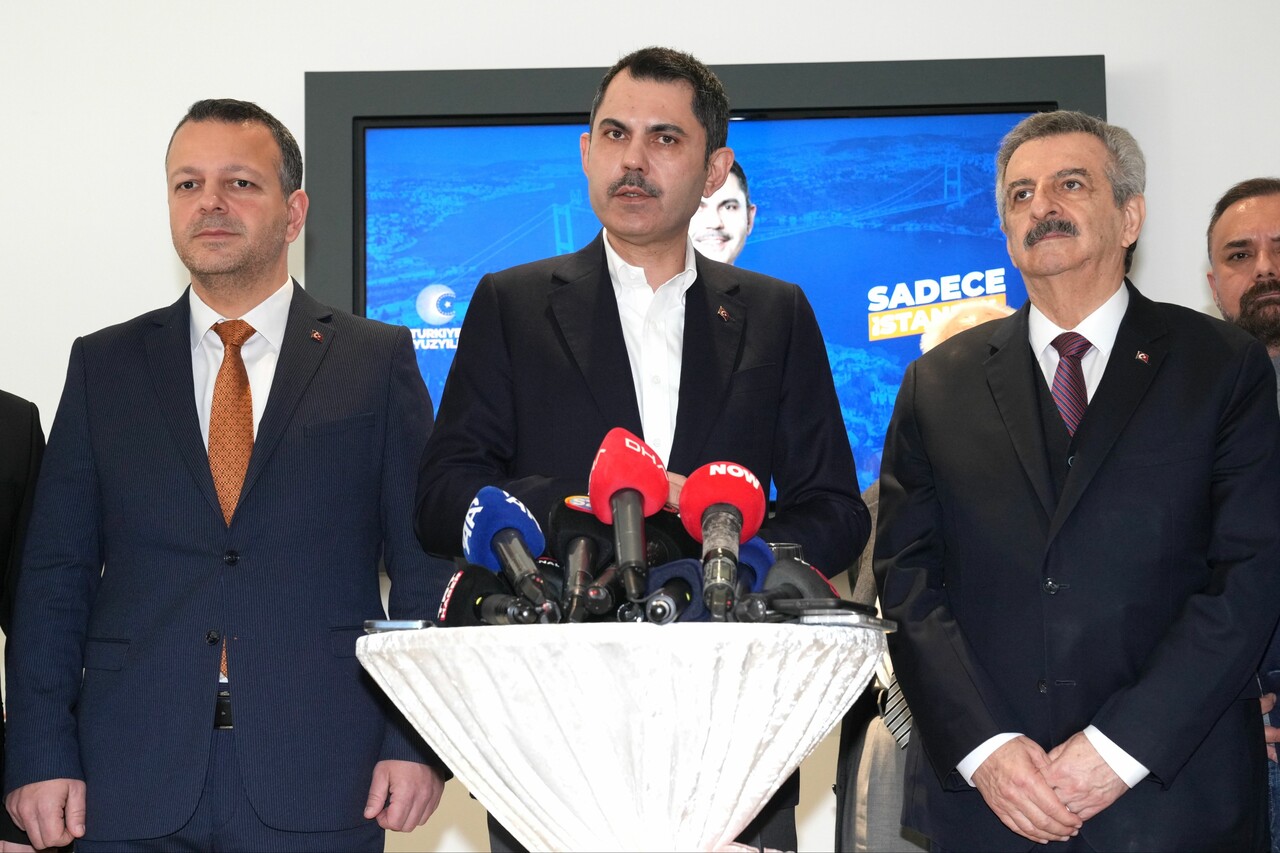 Murat Kurum'dan İmamoğlu'na 'kentsel dönüşüm' tepkisi: 650 bin konut 'olmasa da olur' diyor Murat Kurum'dan İmamoğlu'na 'kentsel dönüşüm' tepkisi: 650 bin konut 'olmasa da olur' diyor - 2. Resim