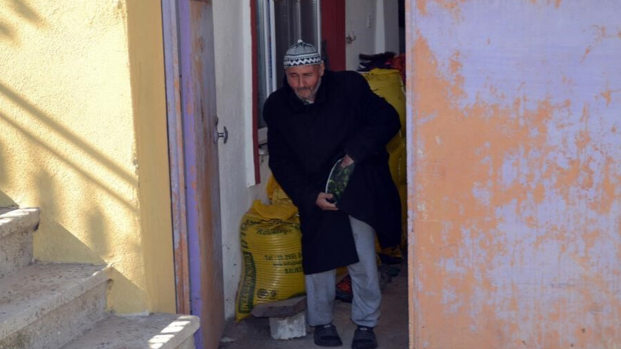 Tüyler ürperten olay! Öldükten 3 yıl sonra köyde ortaya çıkmıştı!  O adam bir kez daha öldü - 2. Resim