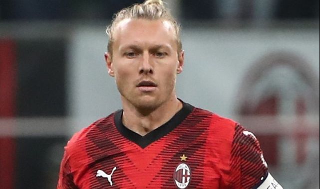 Ali Koç'tan Aziz Yıldırım'ın 'altın çocuğuna' transfer teklifi! Bonucci'den önce ilk ona teklif yapmış Ali Koç'tan Aziz Yıldırım'ın 'altın çocuğuna' transfer teklifi! Bonucci'den önce ilk ona teklif yapmış - 2. Resim