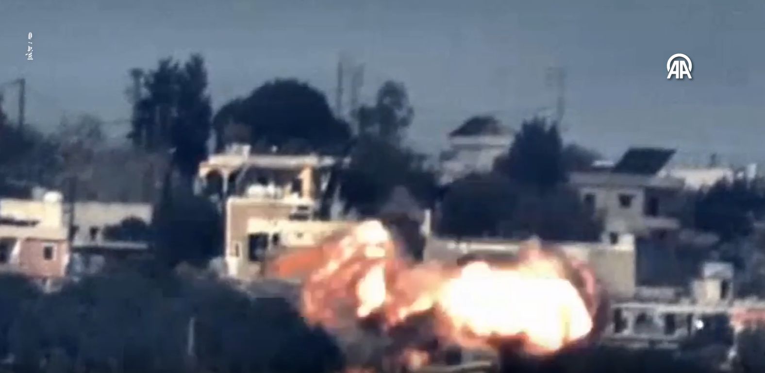 İsrail'den bölgede tansiyonu yükseltecek saldırı! Lübnan’da bir apartman yerle bir oldu İsrail, bölgede tansiyonu yükseltecek saldırı! Lübnan’da bir apartman yerle bir oldu - 2. Resim