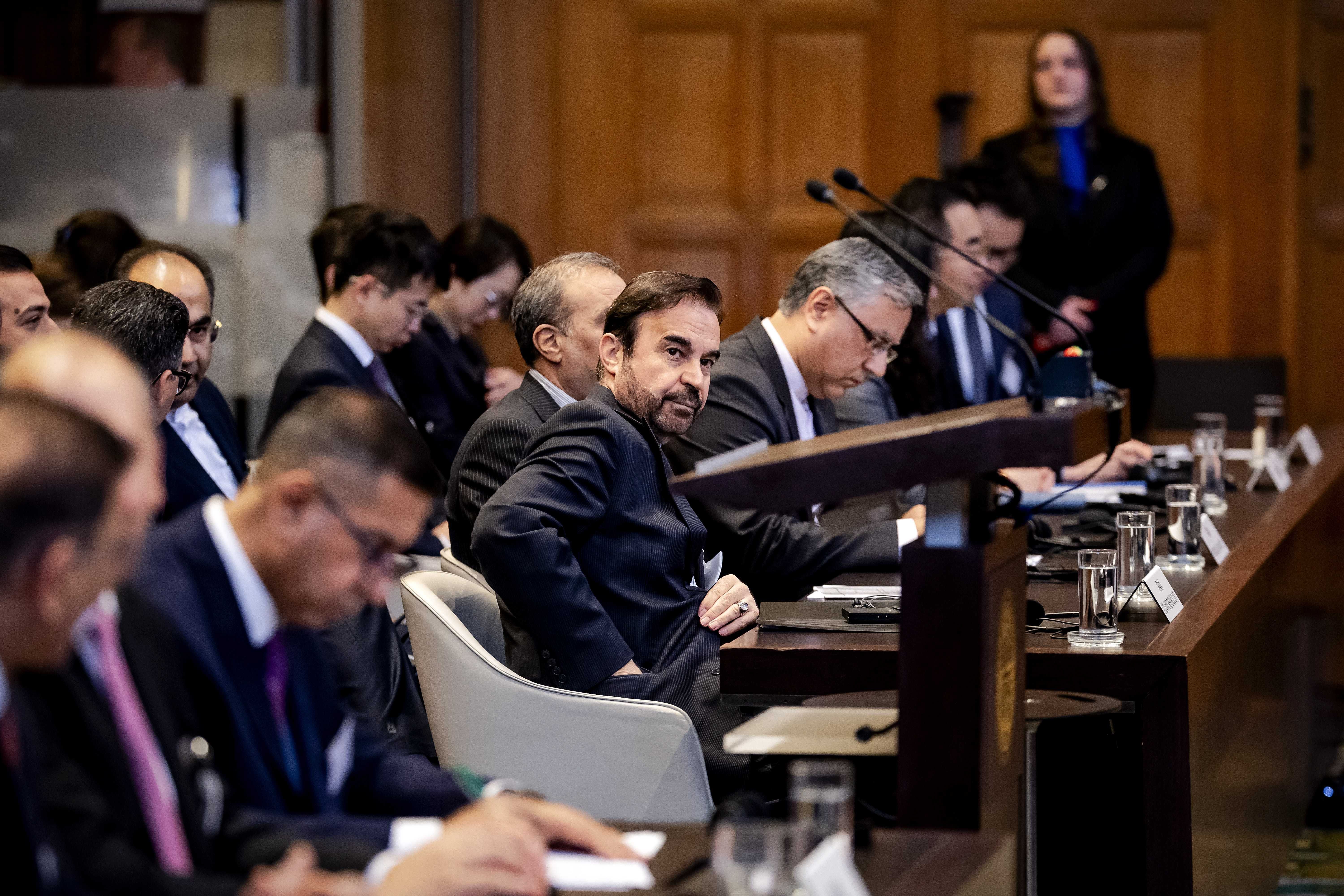 Lahey'de 3. gün! İran heyeti mahkemeye çağrı yaptı: Bu kararla tarihe geçebiliriz Lahey'de 3. gün! İran heyeti mahkemeye çağrı yaptı: Bu kararla tarihe geçebiliriz - 1. Resim