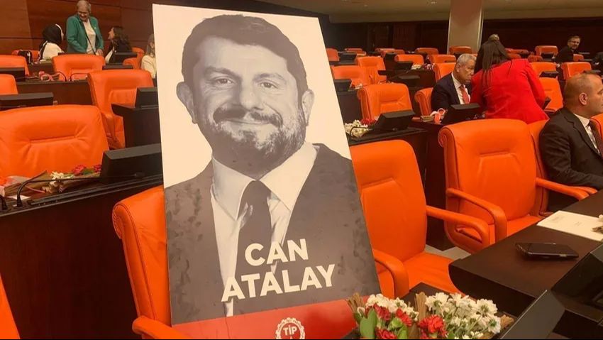 MHP'den Can Atalay kararı sonrası AYM'ye '85'inci madde' tepkisi MHP'den Can Atalay kararı sonrası AYM'ye '85'inci madde' tepkisi - 1. Resim