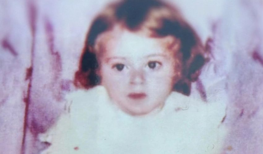 M&uuml;ge Anlı&rsquo;da sır perdesi aralanıyor! 20 yıldır kayıp Gamze bebek zengin aileye mi satıldı? Gizli tanık bildiklerini anlattı - 1. Resim