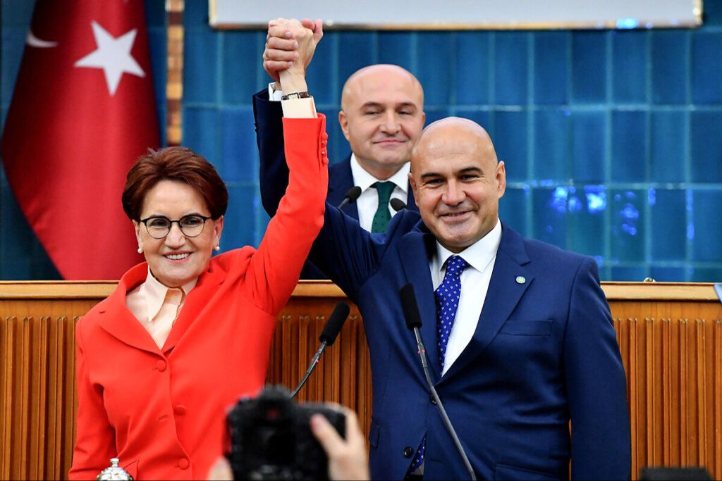Özgür Özel'in  Özgür Özel'in