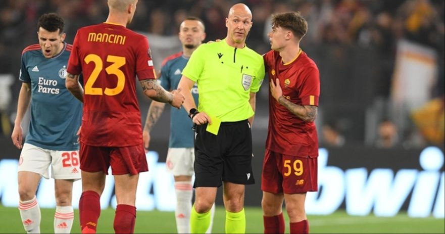 Sparta Prag Galatasaray maçı hakemi kim, nereli? Sparta Prag Galatasaray maçı hakemi hangi ülkeden, adı ne? Sparta Prag Galatasaray maçı hakemi kim, nereli? Sparta Prag Galatasaray maçı hakemi hangi ülkeden, adı ne? - 1. Resim