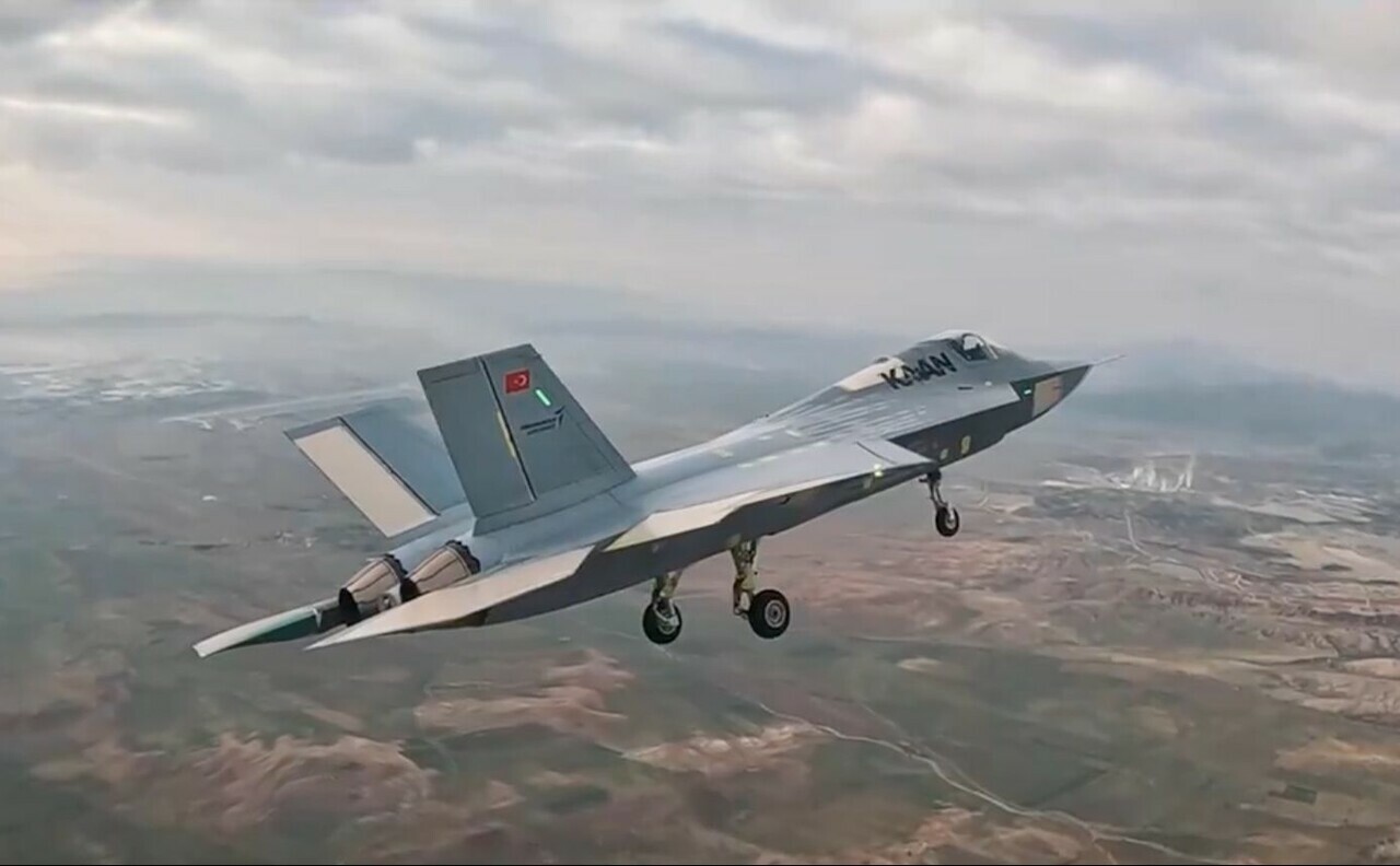 Türk havacılığının altın çağı! Selçuk Bayraktar'dan gururlandıran Kaan mesajı - 3. Resim