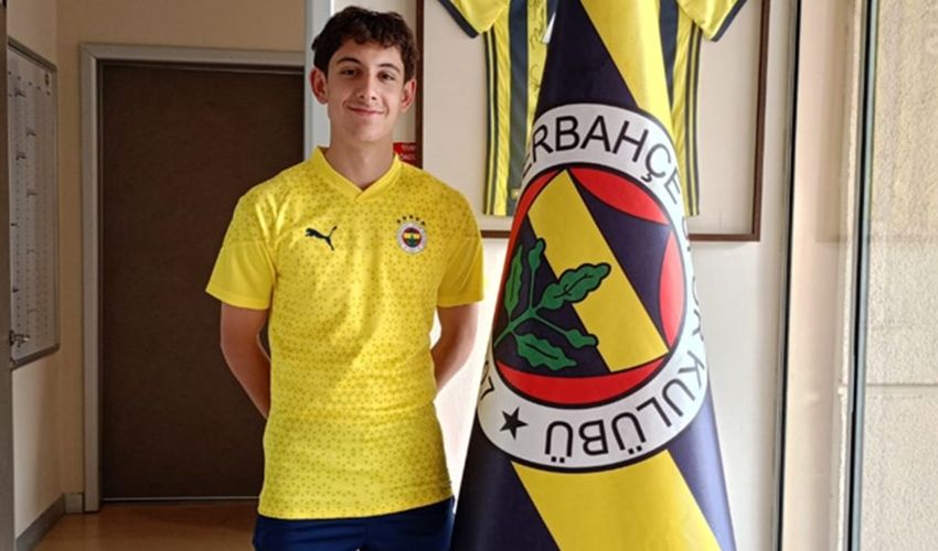 Ali Koç yeni Arda Güler’ini buldu! Fenerbahçe taraftarını heyecana boğan transfer hamlesi, ikin genç yıldızla sözleşme imzalandı - 1. Resim