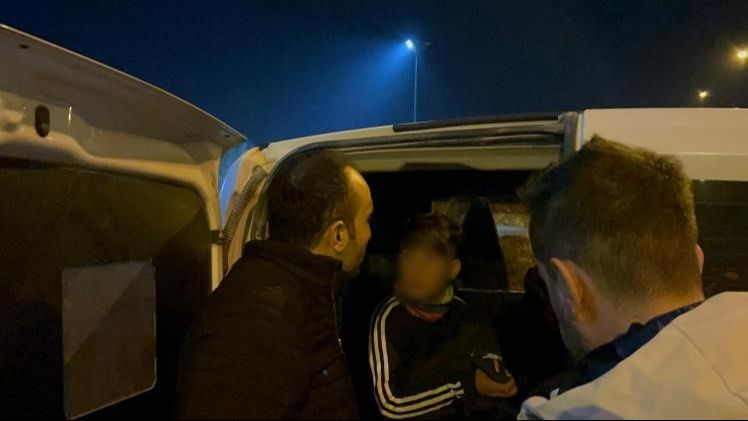 Bursa'da hareketli saatler! Polis alarma geçti, şaşkına çeviren gerçek yakalanınca ortaya çıktı - 1. Resim