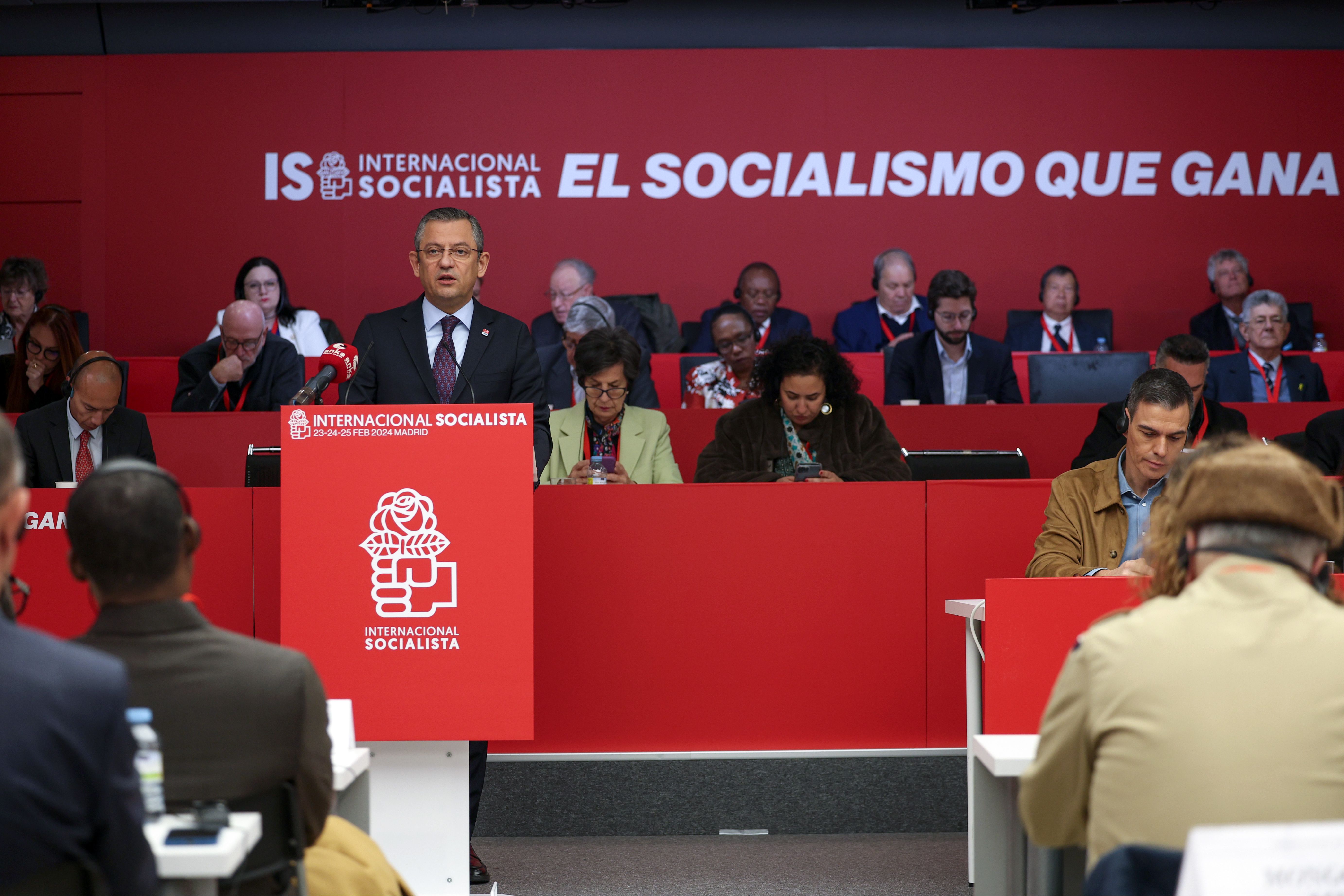 CHP lideri Özel'den Sosyalist Enternasyonal Konsey Toplantısı'nda Filistin vurgusu CHP lideri Özel'den Sosyalist Enternasyonal Konsey Toplantısı'nda Filistin vurgusu - 1. Resim